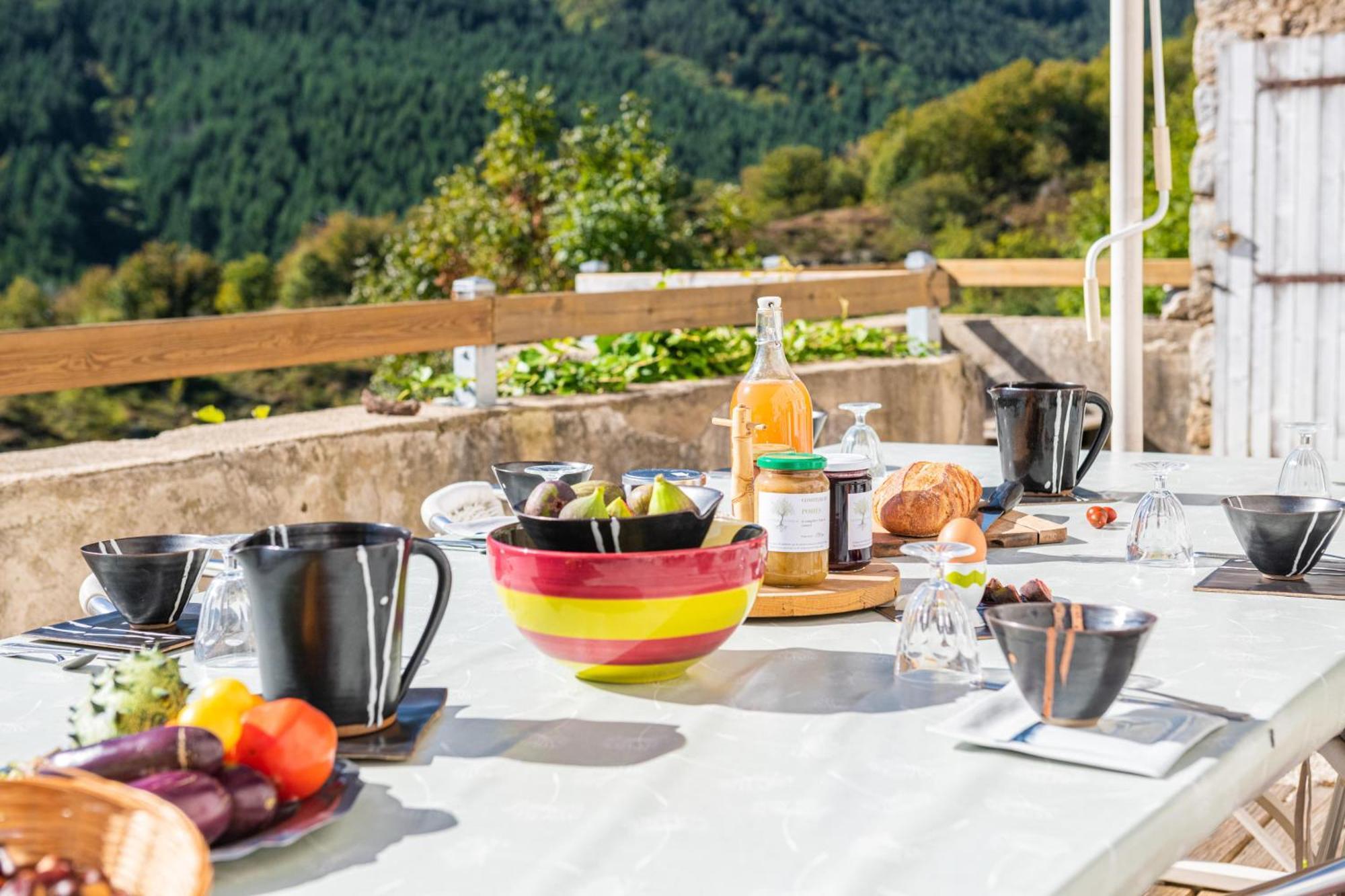 Les Chambres De La Ferme De Chalas Valgorge Kültér fotó
