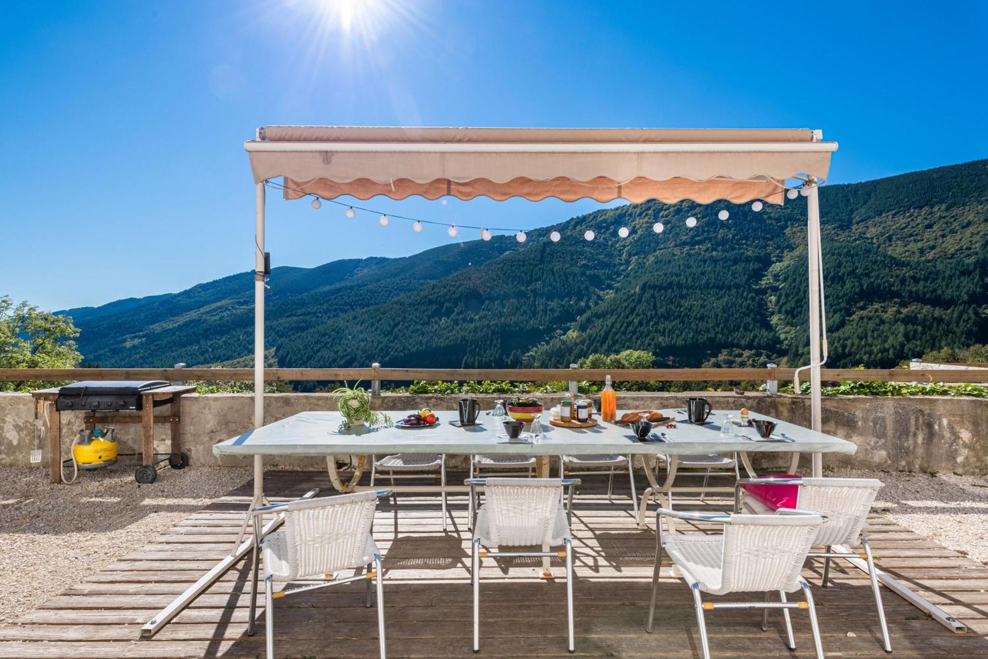 Les Chambres De La Ferme De Chalas Valgorge Kültér fotó