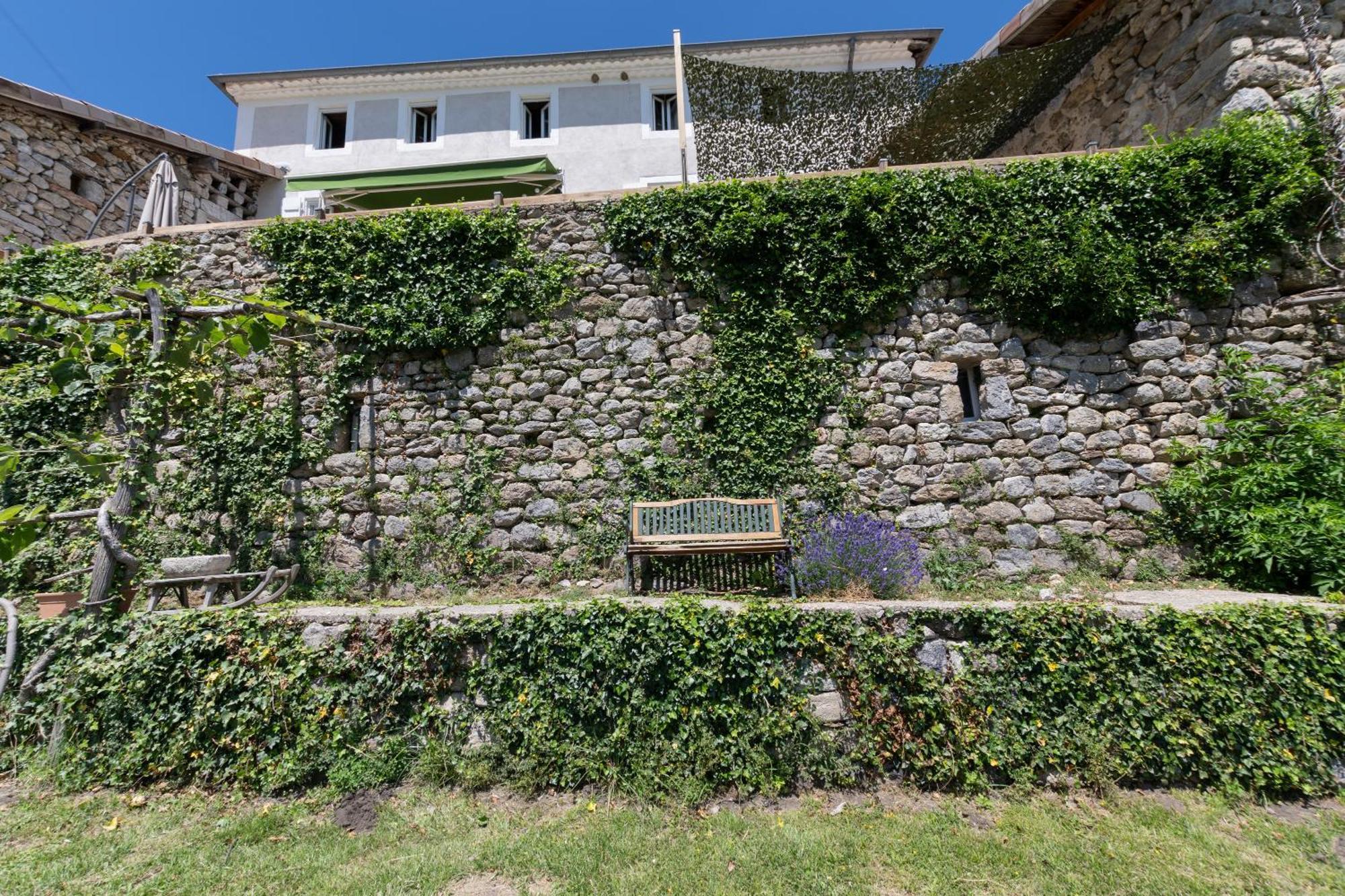 Les Chambres De La Ferme De Chalas Valgorge Kültér fotó